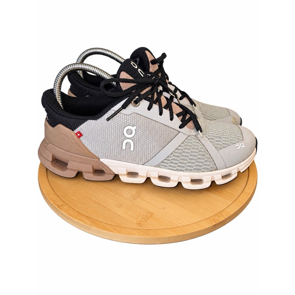 Womens On Cloudflyer Shoes 7 Glacier Rosebrown Running Sneakers On Cloud